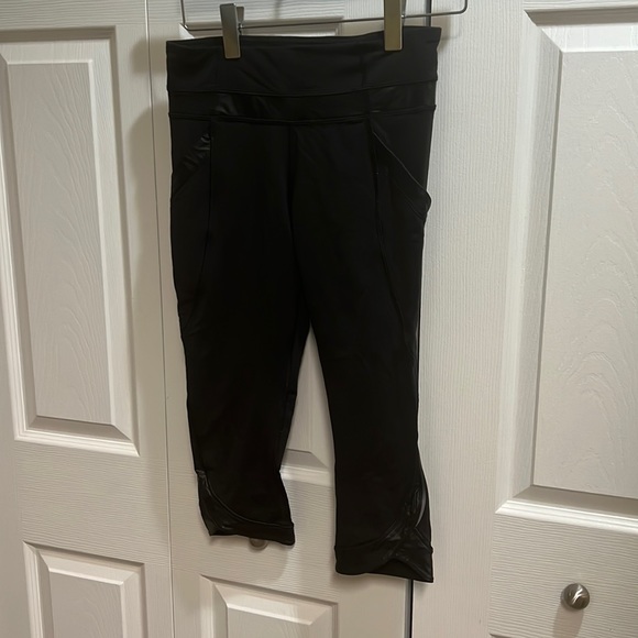 Lululemon Crop Leggings - Picture 1 of 5